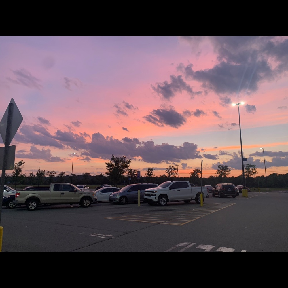 I need to find someone to trade leggings with me size 2 full length